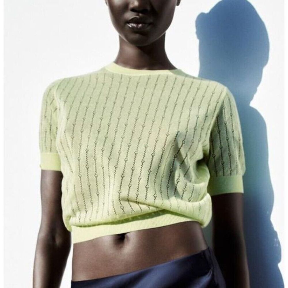 Zara Womens S Lightweight Lime Green Lace Accent Sweater Top Small FINE‎ KNIT - Picture 2 of 9